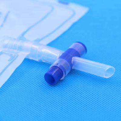 China 1000ml PVC T Valve Disposable Urine Bags Transparent With Anti Reflux Valve for sale