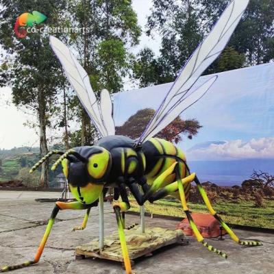 China Weather Resistance Animatronic Insects Simulation 5M Wasp For Botaninal Garden for sale