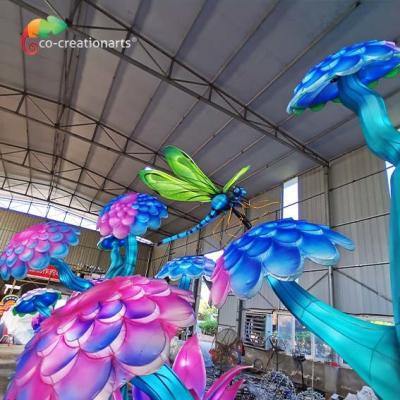China Customizable Chinese Festival Lanterns Resin Insect Animal Shaped for sale
