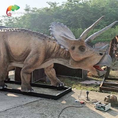 China dinossauro exterior de 7M Dino Animatronic Realistic Tricratops Large com movimento da cauda à venda