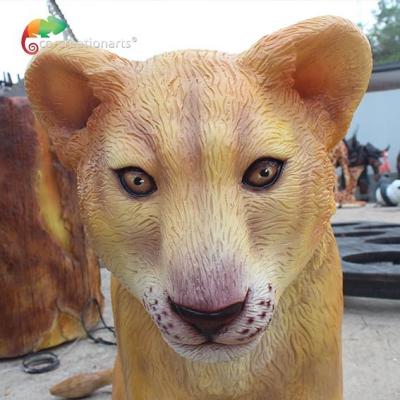China Smooth Texture Fiberglass Lions Waterproof For Theme Park for sale