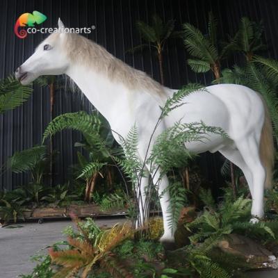 China Simulated White Animatronic Horse For Amusement Park Exhibition Te koop