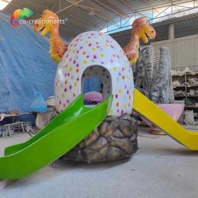 China Dinosaur Egg Slide Fiberglass Playground Equipment For Kids Amusement Park à venda