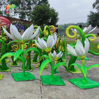 中国 Custom Made Animatronic Flowers For Decorations 販売のため