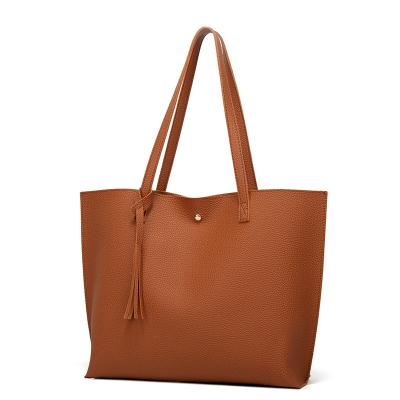 China Large Women PU Tote Bag Tassels Leather Shoulder Handbags Fashion Ladies Purses Satchel Messenger Bags 2 In 1 Set for sale