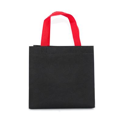 China Shopping Bag With Logo Foldable Reusable Non Woven Shopping Bag Bolsas Reutilizables for sale