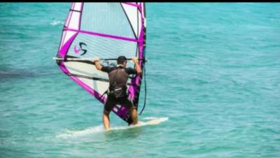 China Velas de windsurf de freeride de alto desempenho com diâmetro de mastro de 25 mm à venda
