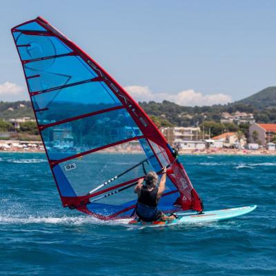 China Nailon resistente a los rayos UV SUP Vela de windsurf para tabla de remo en venta
