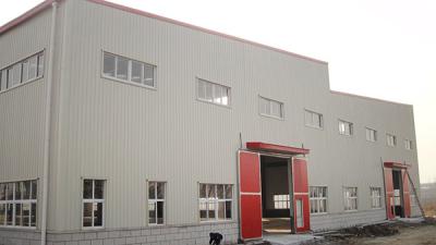 China Easy Installation Steel Structure Building Custom Metal Buildings Painted Galvanized for sale