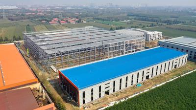 China Painted Galvanized Prefabricated Building Q235B Prefab Steel Warehouse Workshop for sale