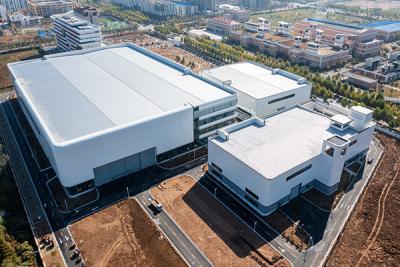 Китай ISO9001 Фабрика стальных конструкций быстрого возведения H Стальные колонны и балки продается