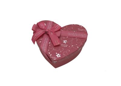 China Luxury Paper Gift Packaging Box , Wedding Printed Heart Shaped Chocolate Box for sale