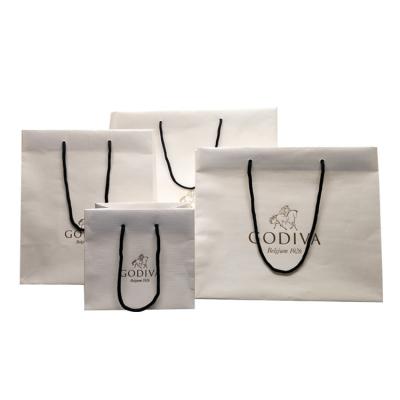 China 80gsm SGS CMYK Eco Friendly Shopping Bag With Rope Handles for sale