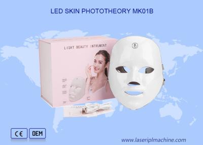 Chine 150pcs a mené le rajeunissement coloré de peau de machine légère de beauté serrant le visage portatif à vendre