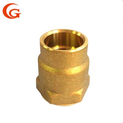 China Colocación de tubo de cobre amarillo de la conexión hexagonal sin plomo del CNC de JIS en venta