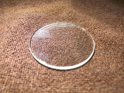 Chine A - OEM rugueux de matériel de lentille en verre de boîtier de montre de cristal de saphir d'axe admis à vendre