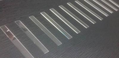 China Kundenspezifisches Saphir-Glasrasiermesser-medizinisches Blatt 38x4.5x0.3mmt des einzelnen Kristall-Al2O3 zu verkaufen