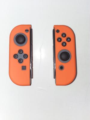 China El interruptor protector de Nintendo del rasguño anti parte colores de la piel de la cubierta de silicona diversos en venta