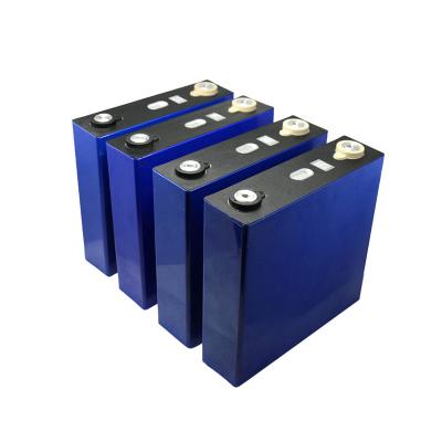 China Célula de batería de Higee 3.2v 120ah Lifepo4 en venta