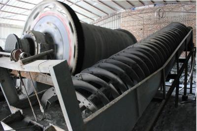 China Máquina de trituração de moedura do concentrado à venda