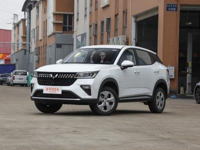 China Hot Wuling de alta velocidad Nuevo SUV de gasolina con freno delantero Tipo 5 asientos 1.5L Nuevo coche en venta