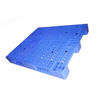 China Polypropylene HDPE Hygienic Rackable Plastic Pallets 130*110cm for sale
