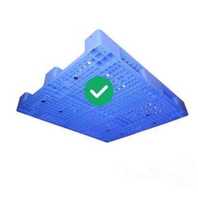China Stackable HDPE Reusable Plastic Pallet 5T Load Blue Food Grade Single Faced for sale