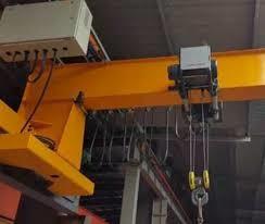 China Wall Mounted Electric Jib Crane Swing Cantilever 180 Or 360 Degrees for sale