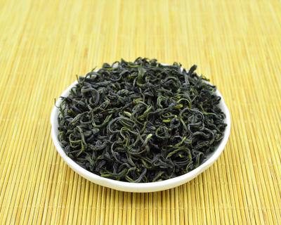 China Zhejiang alpine green tea fresh mist type rain tea for sale