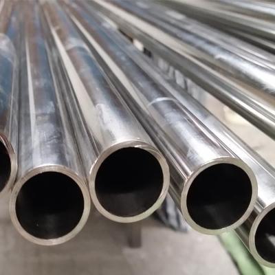 Chine Catégorie 420 de fournisseur de tuyau sans couture d'acier inoxydable de grand diamètre de solides solubles à vendre