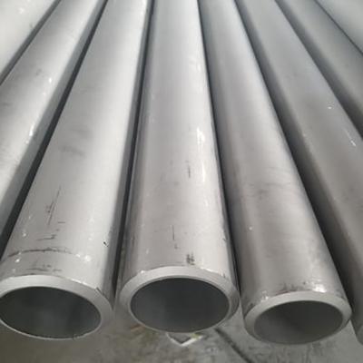 Китай Холоднокатаные горячекатаные цепные стальные трубы для нефтедобывающих заводов продается