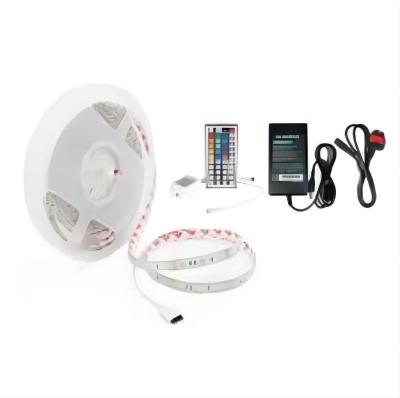 China Remote Control 5050 RGB LED Strip Flexible 30LED RGB DC 12V CE RoHS For Home for sale