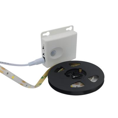 China 2.0A IP65 DC12V 5M AA Battery LED Light Strip for sale