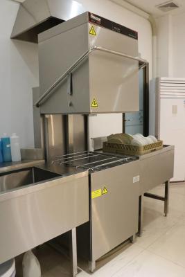 China ODM Rack Conveyor Dishwasher Energy Saving 380V Electrical Dishwasher for sale