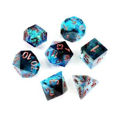 China Blue plus black ore resin character plays a multi -noodle dice set dnd dice for sale