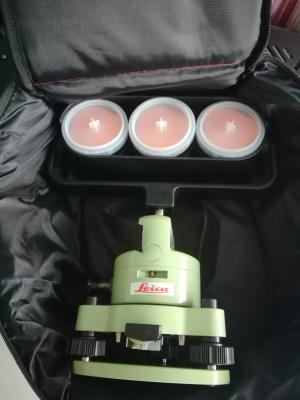 China Leica Type Triangle prism set with tribrach and adapter with the  plastic case for sale