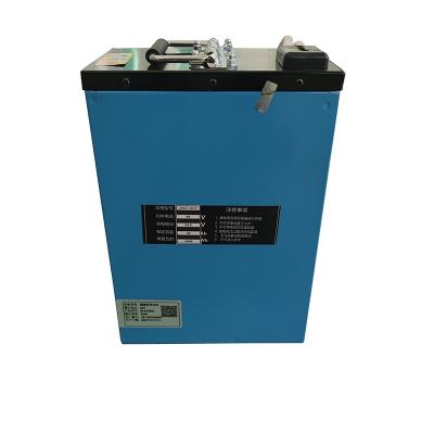 中国 Forklift Lithium Battery With Top Post Terminal Type And Maintenance-Free Maintenance 販売のため