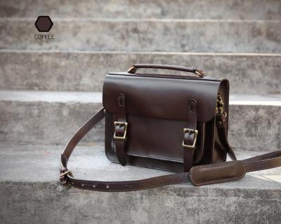 China Coffee Color Handbags Tan Handbags High Quality Italian Leather Handbags à venda