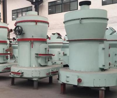 China High Capacity Raymond Mill Machine For Mining Equipment Te koop