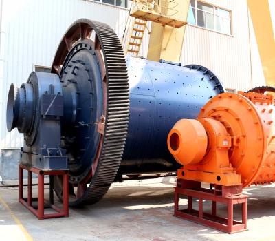 China 40×13.5 wet Lattice Ball Mill For Mineral Processing Ball Mill à venda