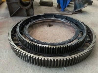 China Alloy Cast Steel Customize Ball Mill Girth Gear / Pinion Gear For Mining Equipment for sale