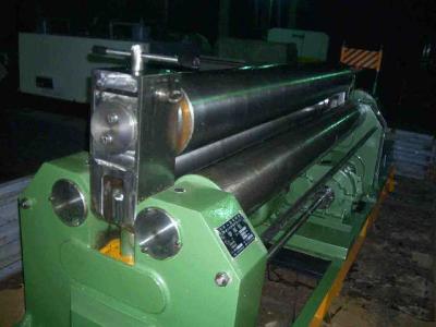 China 5.5kw Hydraulic Small Plate Sheet Metal Rolling Machine Customization Color for sale