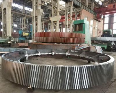 中国 16m CNCの歯切り工具で切る機械裁ちの拍車のロータリー キルンの帯ギヤおよび製造所の帯ギヤ 販売のため