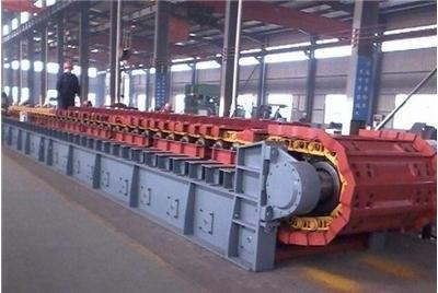 China Mining Apron 1000tph Conveying Hoisting Machine Chain Plate Conveyor For Hard Rock for sale