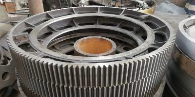 China UNI EN ISO 42CrMo4 Rotary Kiln Girth Gear Ring Gear and cement Ball Mill Ring Gear price for sale