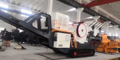 China Planta móvel do triturador de impacto do triturador de maxila da construção 500Tph à venda