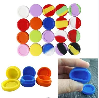 China Caja de almacenamiento de humo de colores surtidos de accesorios de humo de tarro de silicona de 3 ml en venta