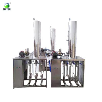 China Semi-automatic Carbonated Beverage Filling Machine 200ml-2L Soft Drink Can-filling Machine à venda