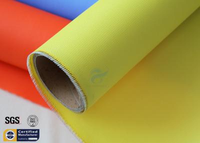 China Manta revestida de acrílico amarilla de la soldadura de la tela los 0.43MM 530GSM 500℉ de la fibra de vidrio en venta