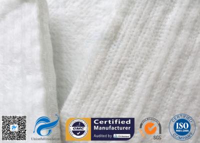 Chine Feutre acoustique blanc de fibre d'absorption du tapis 25MM d'aiguille de fibre de verre de papier aluminium à vendre